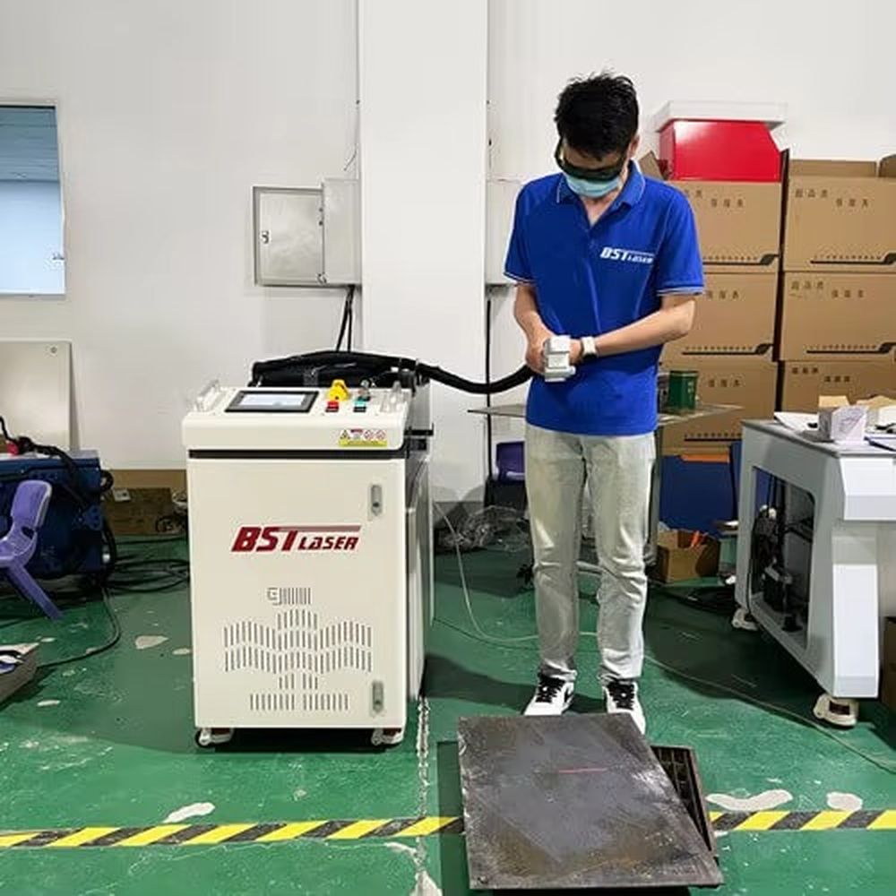 Przemysłowa maszyna do czyszcz – Industrial Laser Cleaning Machine Price recenzja i cena